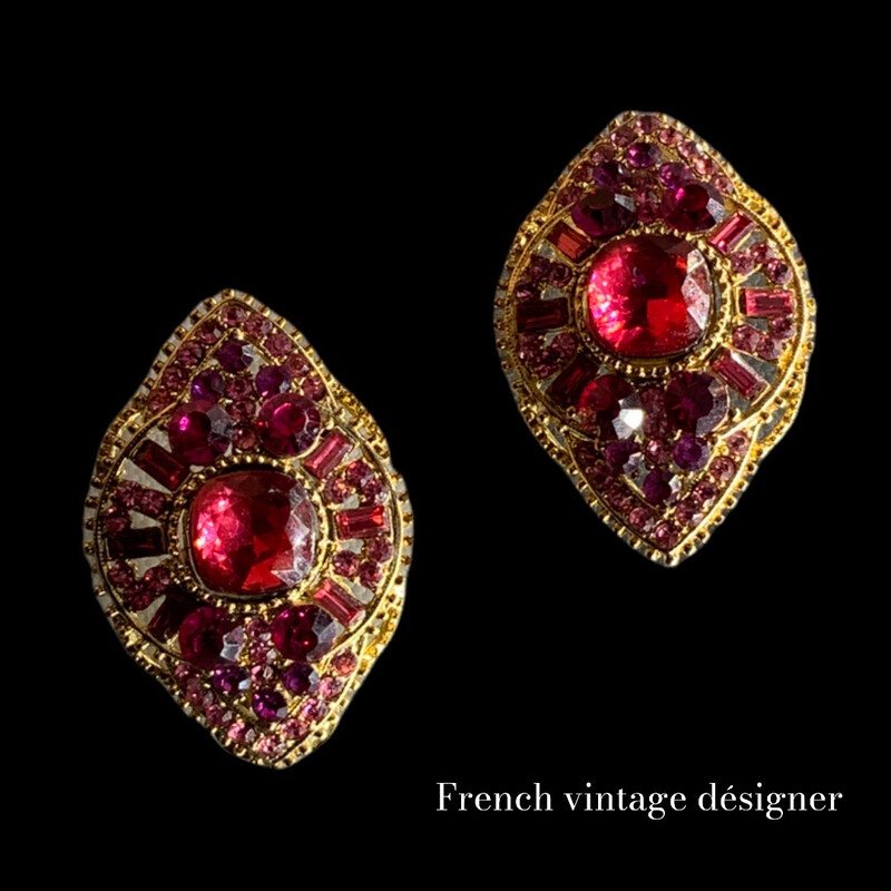 Boucles d&#39;oreilles VINTAGE COUTURE en Résine