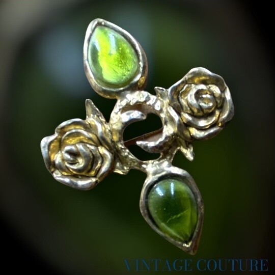 Vintage couture brooch