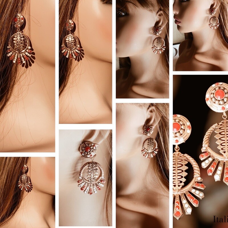 Unsigned earrings 139