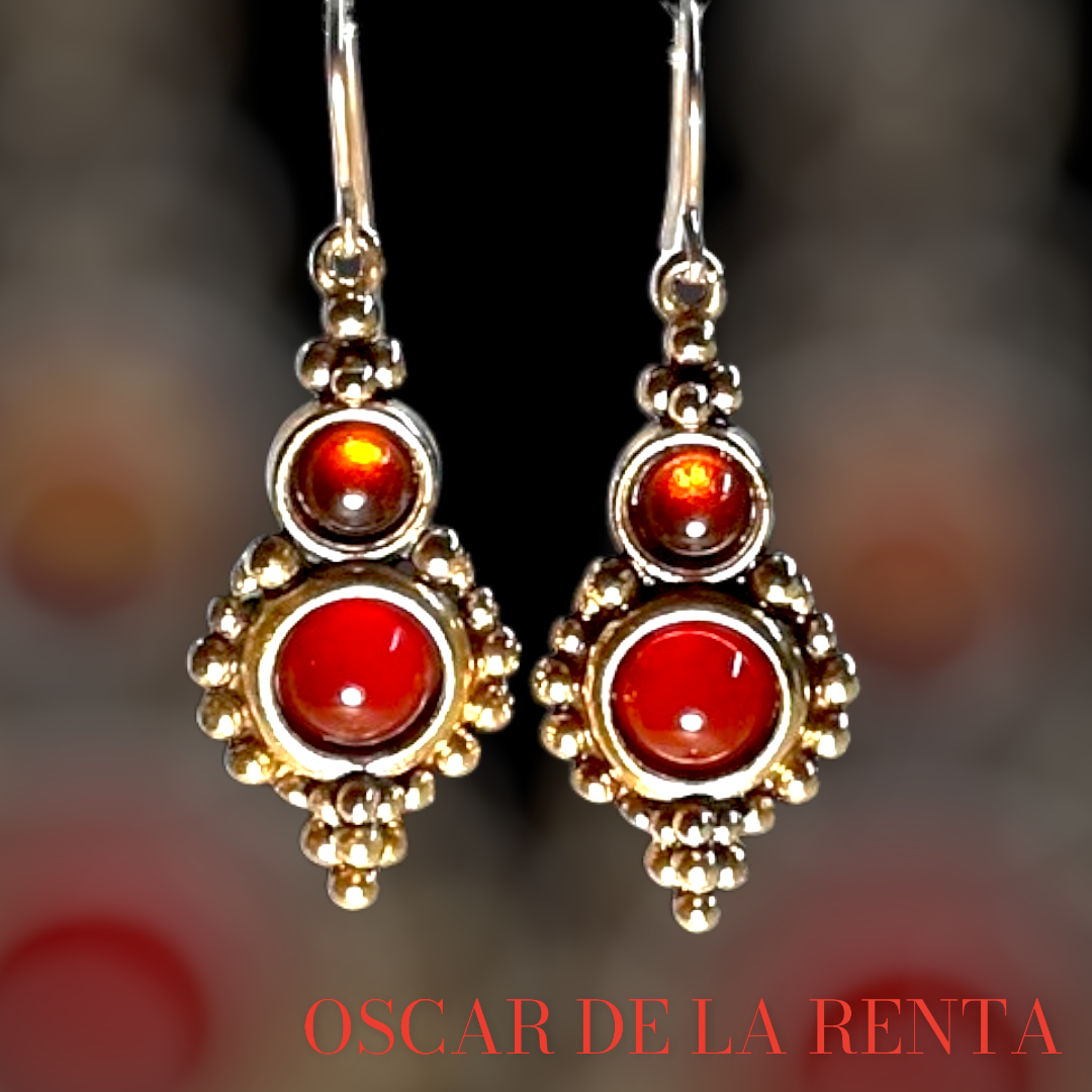 OSCAR DE LA RENTA earrings