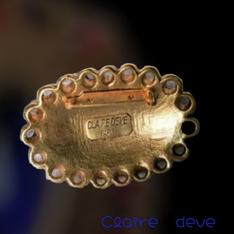 CLAIRE DEVE vintage brooch