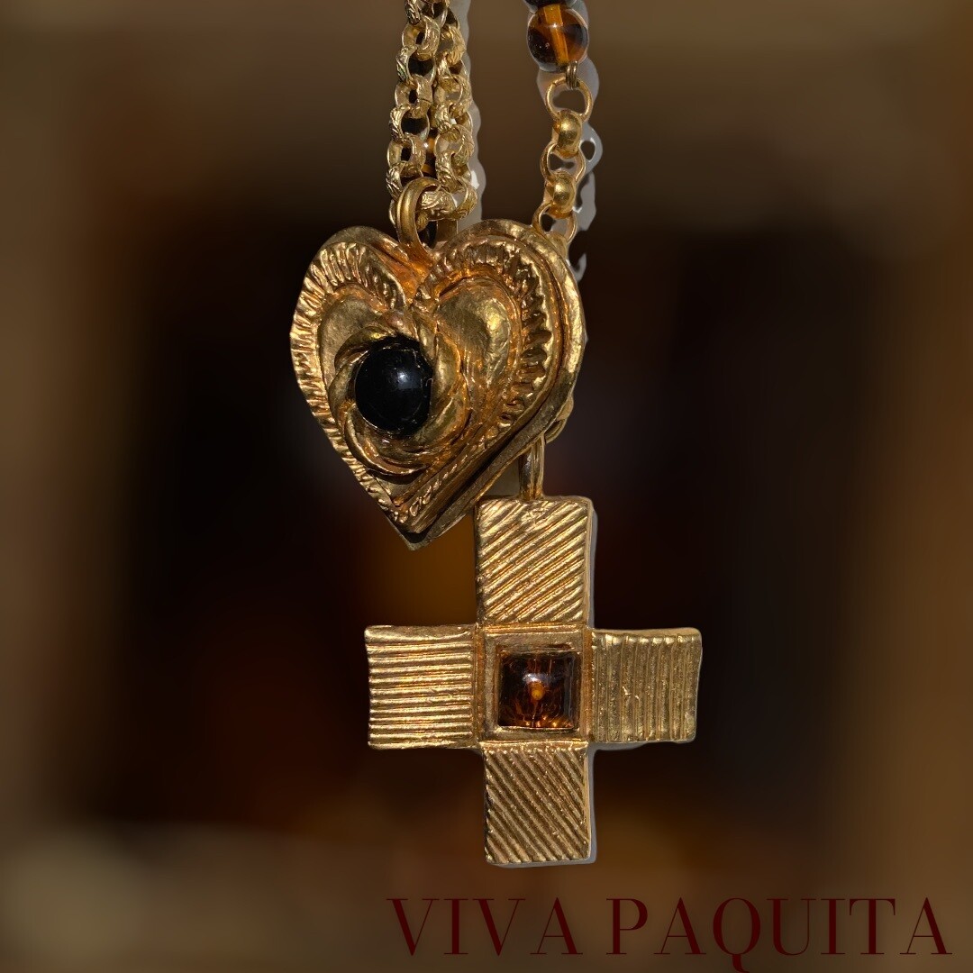 VIVA PAQUITA vintage necklaces