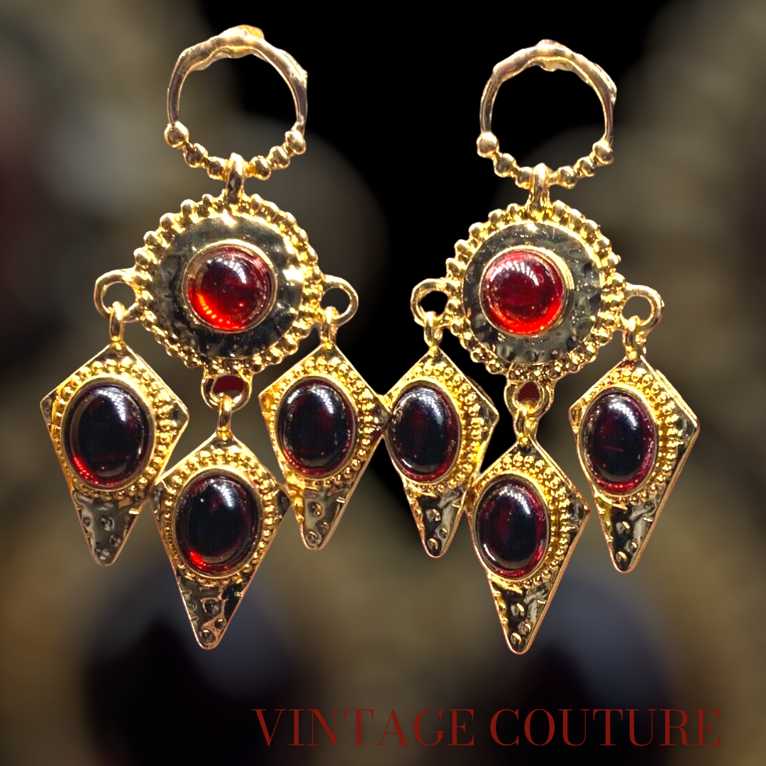 Vintage cabochon dangling earrings