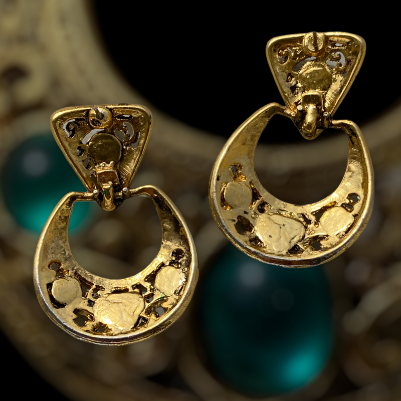 Boucles d'oreilles Vintage Couture en Résine Verte