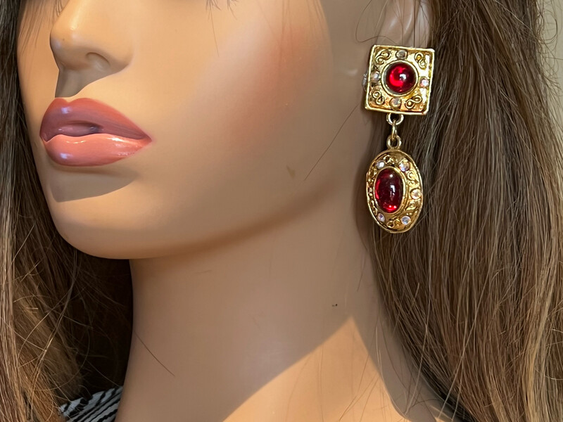 REMIDIS vintage earrings