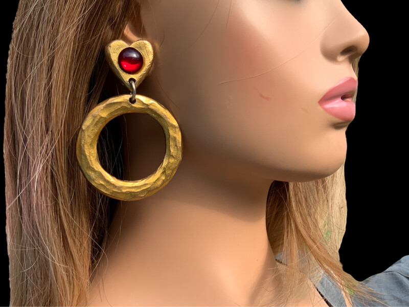 Boucles d&#39;oreilles Vintage Viva Paquita en Résine Rouge