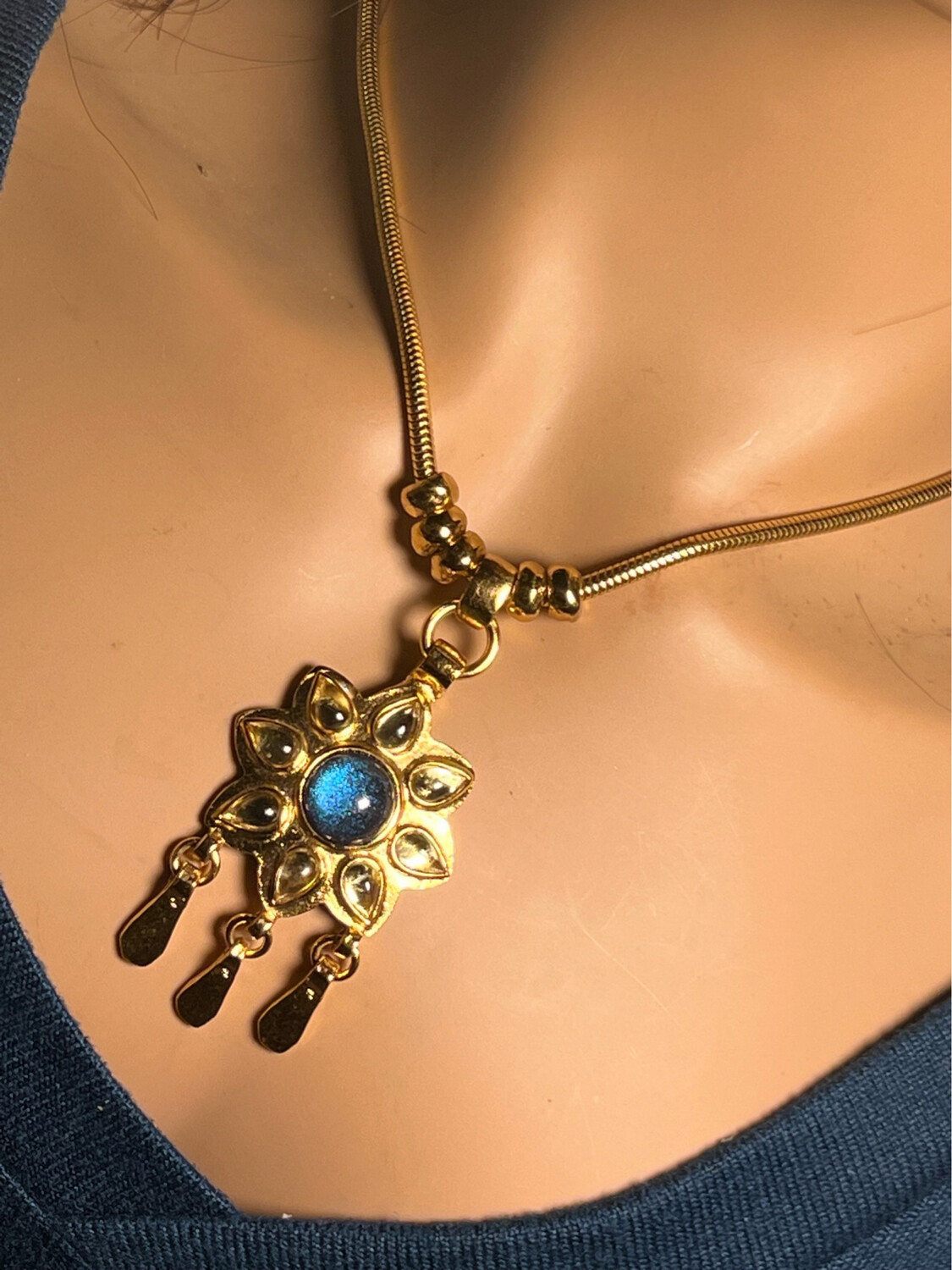 Vintage Yves Saint Laurent necklace with Flower pendant