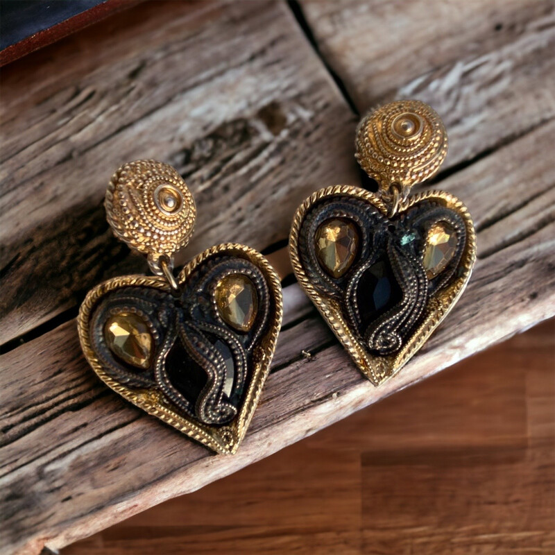 Boucles d&#39;oreilles Kalinger Résine Vintage Coeur