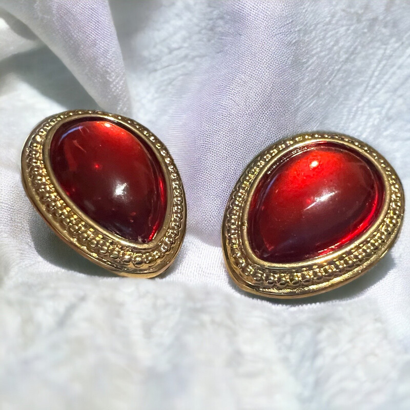 Vintage Yves saint Laurent earrings in red resin never worn