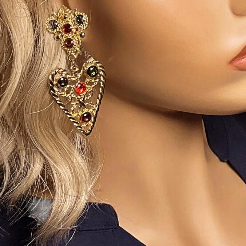 Gold-plated dangling earrings, very good Vintage
