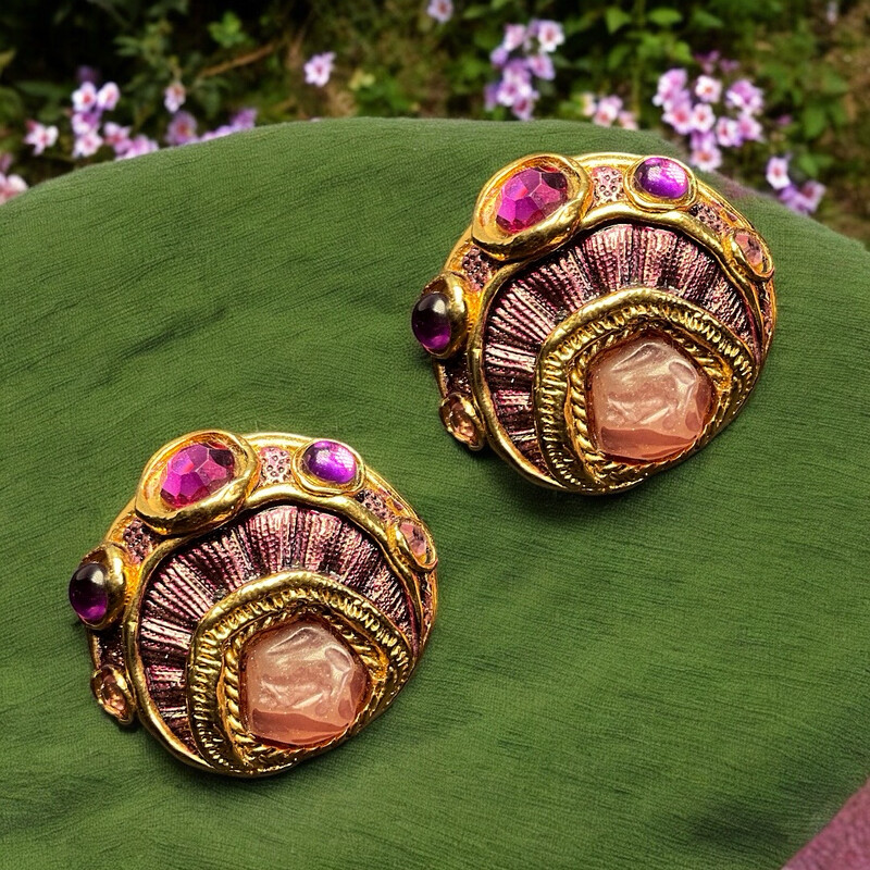 Unsigned vintage earrings, oversized, resin brass and Swarovski crystal