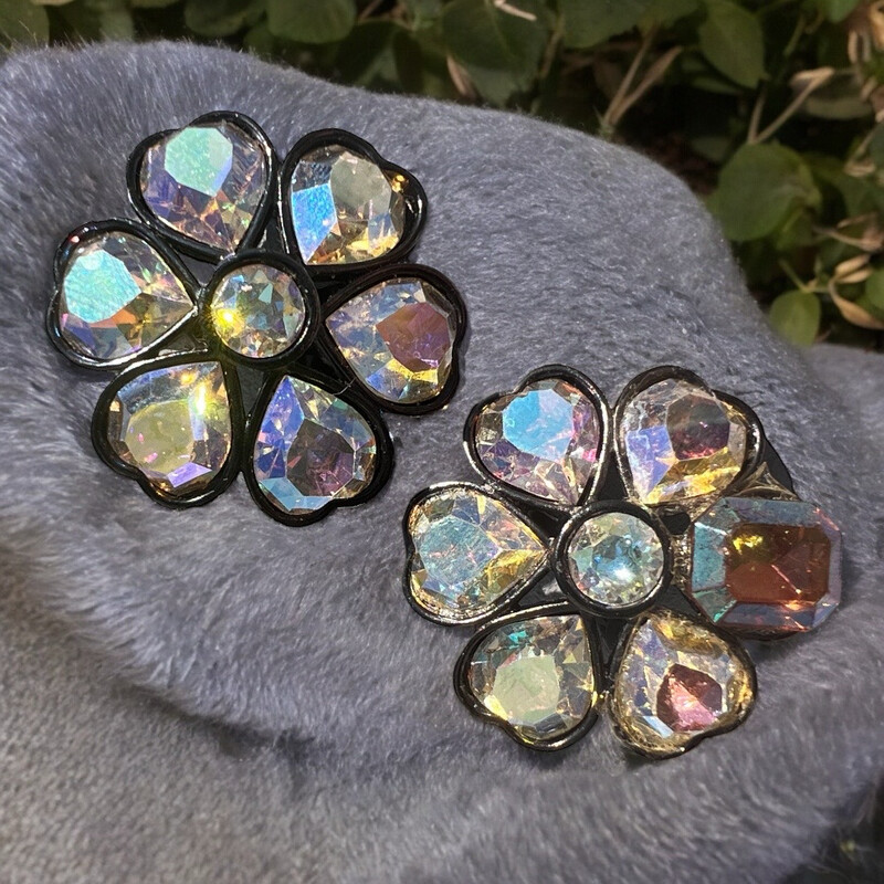 Vintage oversized earrings signed Yves Saint Laurent in Swarovski crystal
