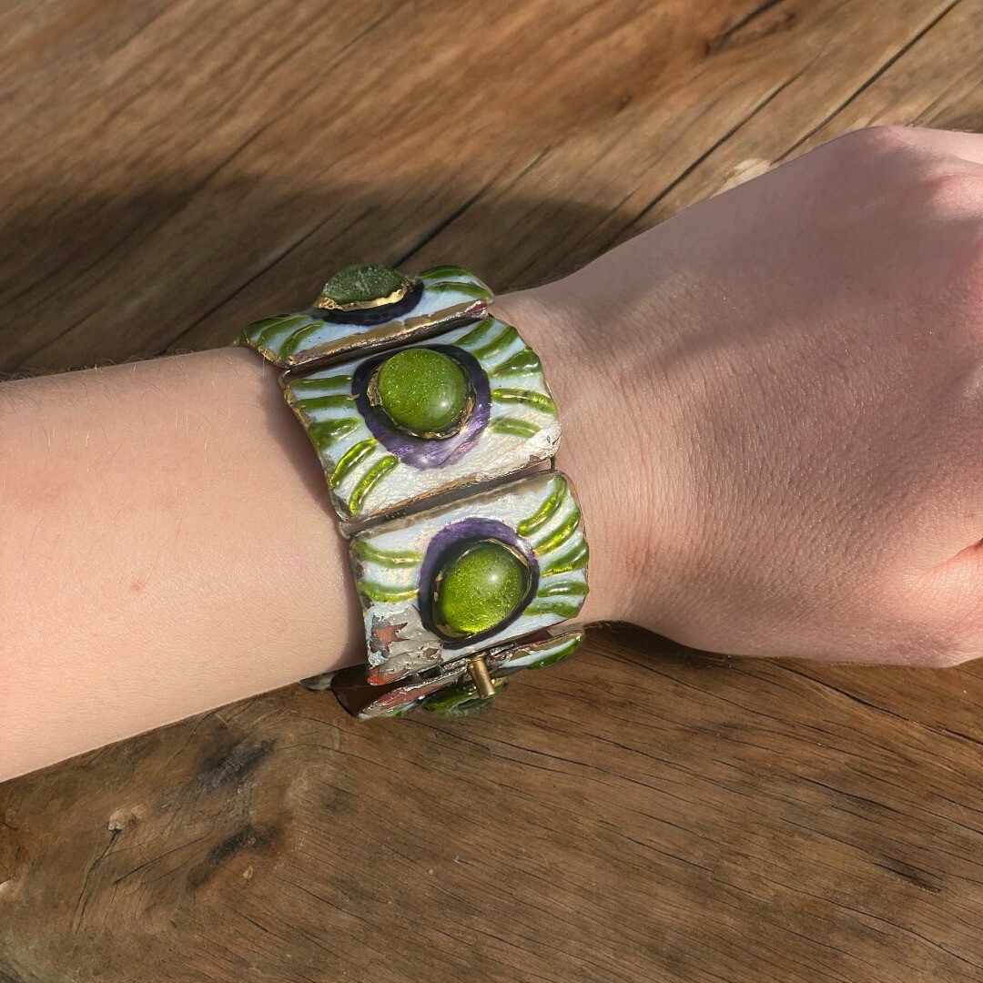 Vintage bracelet signed Andrée Bazot, in glass and ceramic paste