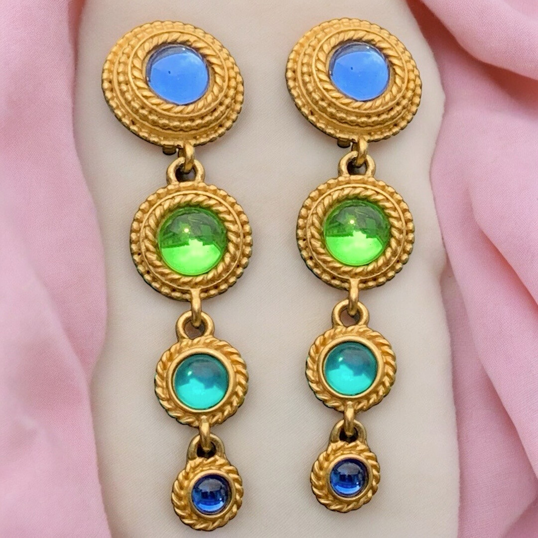 Bright vintage earrings, unsigned, made of resin