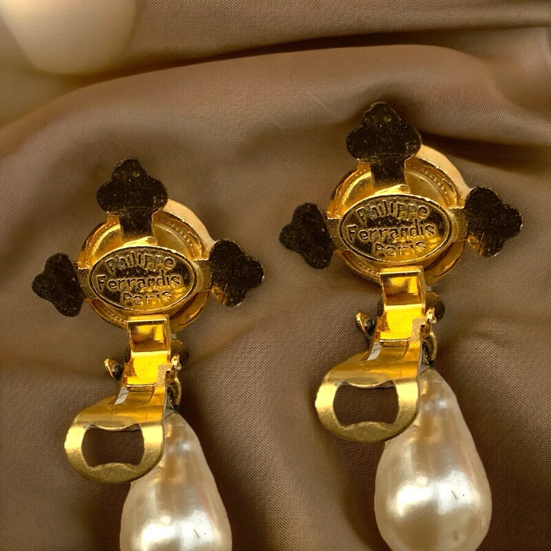 Vintage gripoix pearl effect pendant earrings signed Philippe Ferrandis