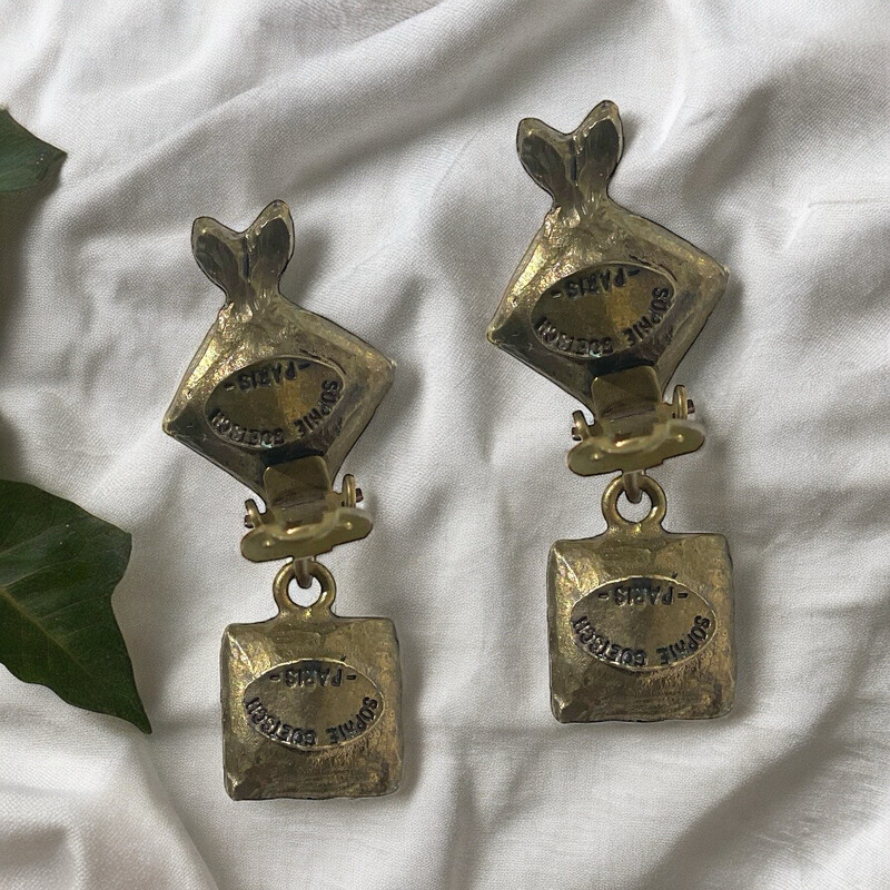Sophie Goetsch pendant vintage earrings peridot crystal and amber