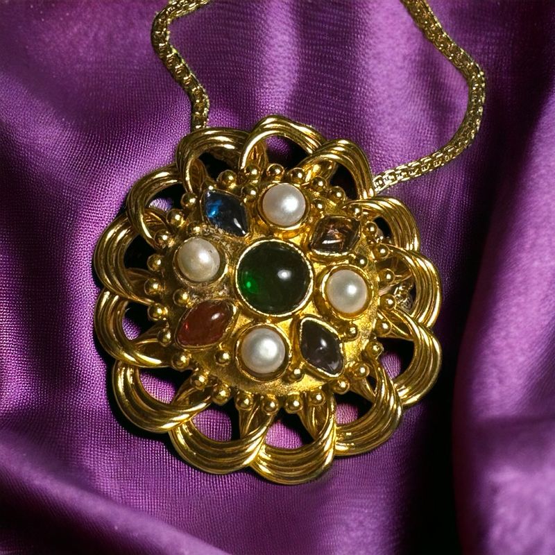 Collier /boche oversize vintage Chanel, Gripoix