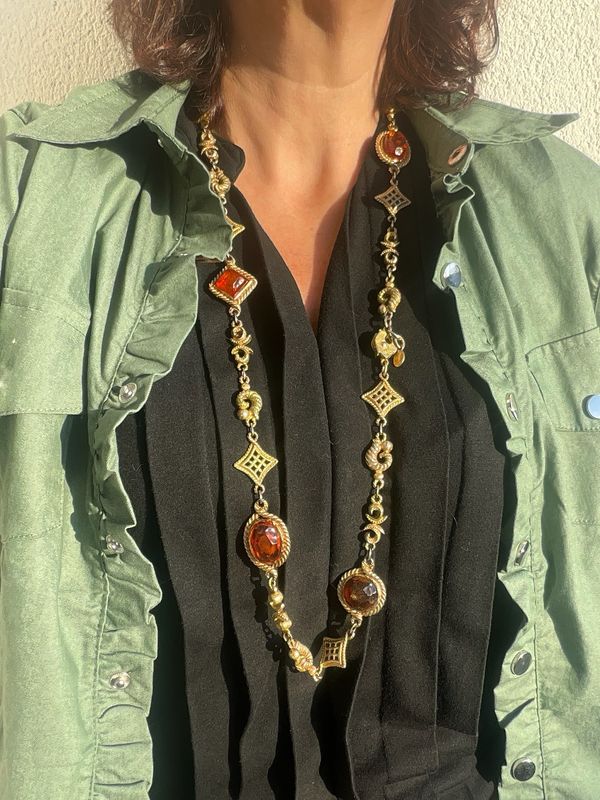 Collier Haute Couture en Résine Jean Louis Sherrer