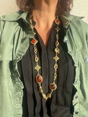 Collier Haute Couture en Résine Jean Louis Sherrer