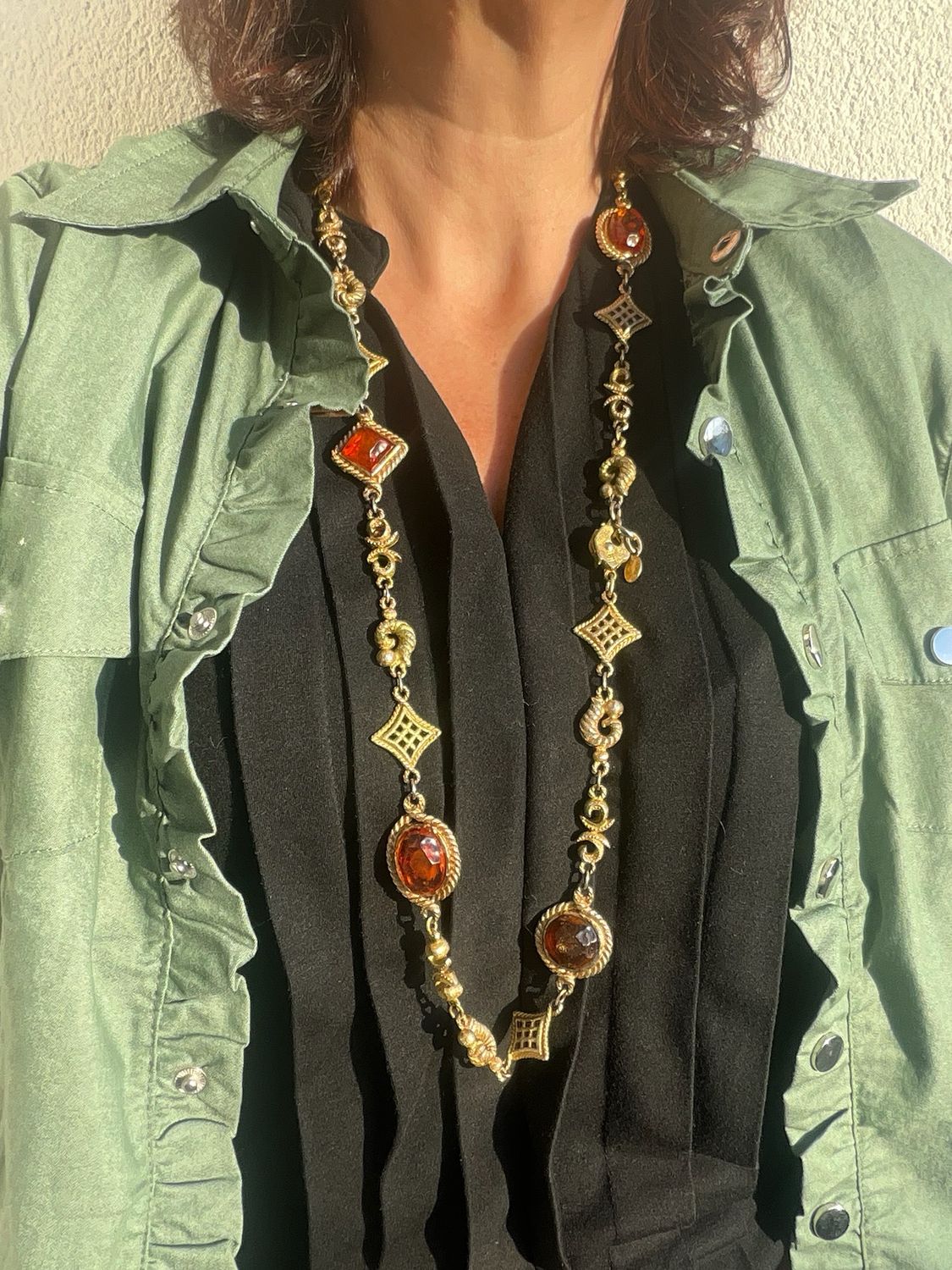Collier Haute Couture en Résine Jean Louis Sherrer