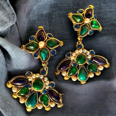 Boucles d’ oreilles vintage Jacky de G en pâte de verre et micro perle ! 