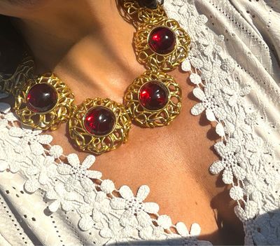 Plastron vintage Yves Saint Laurent modèle, La cage , iconique , hyper recherché
