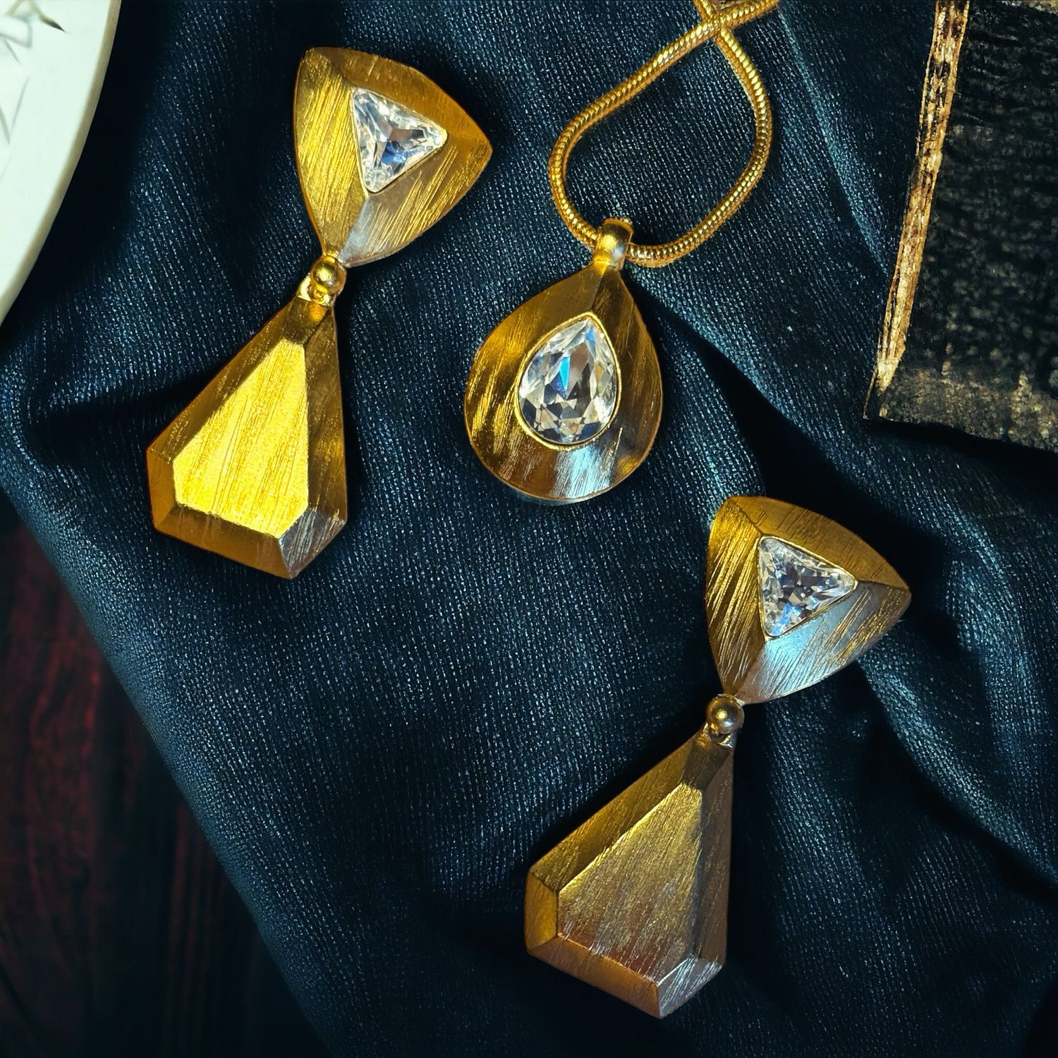 Beautiful set, Vintage Yves Saint-Laurent never worn