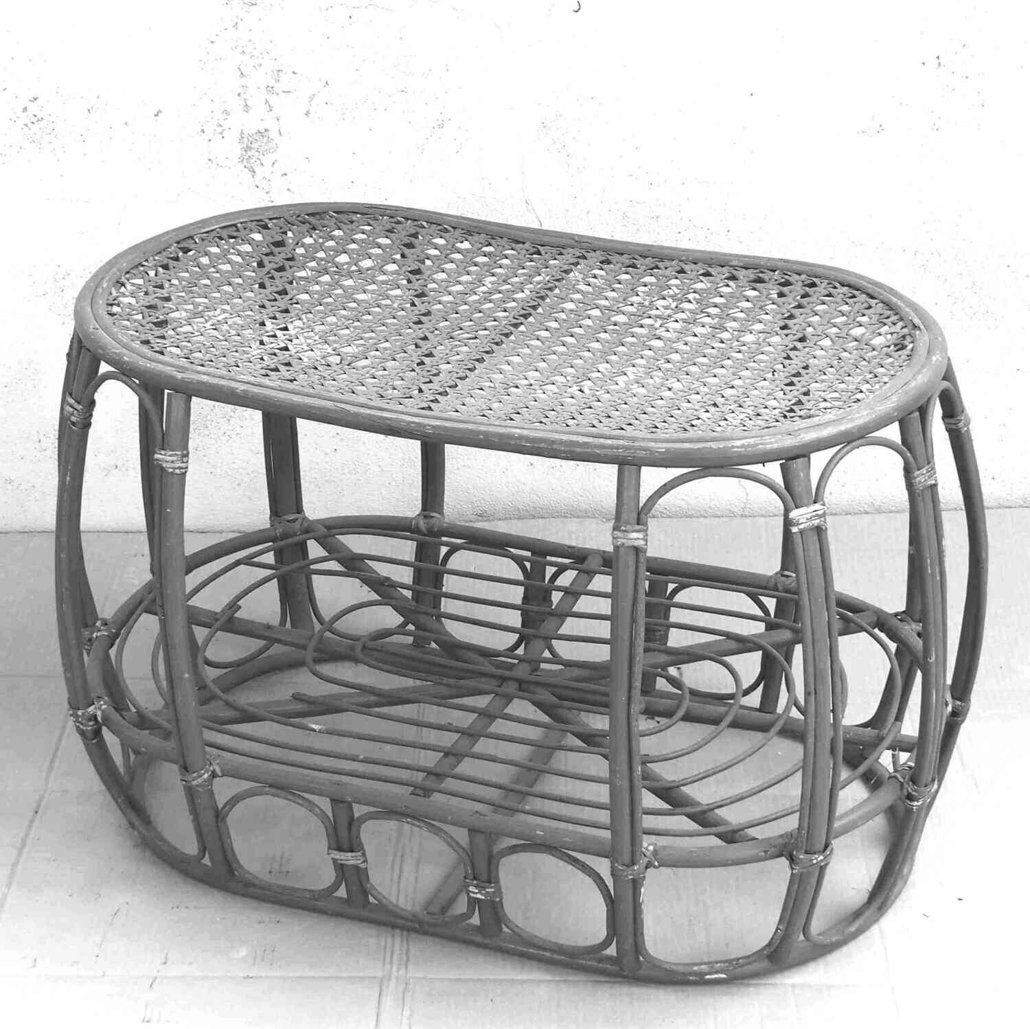 Table basse rotin bombée blanche Table basse rotin bombée blanche