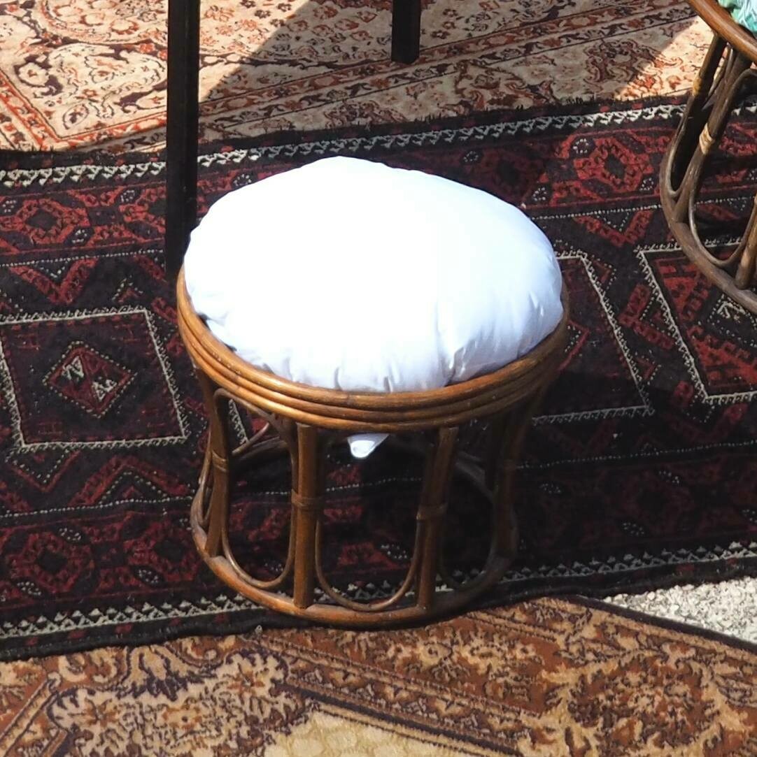 Tabouret en rotin