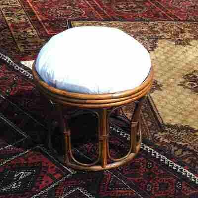 Tabouret en rotin