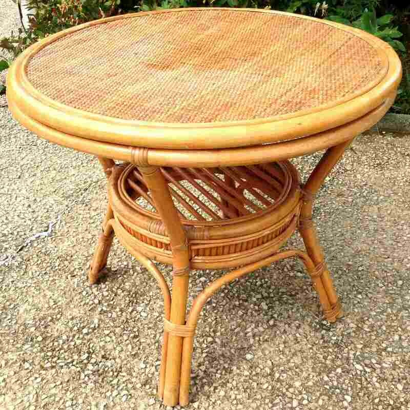 Table basse rotin ronde plateau marron