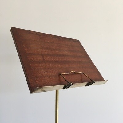 Pupitre ou lutrin en bois et laiton