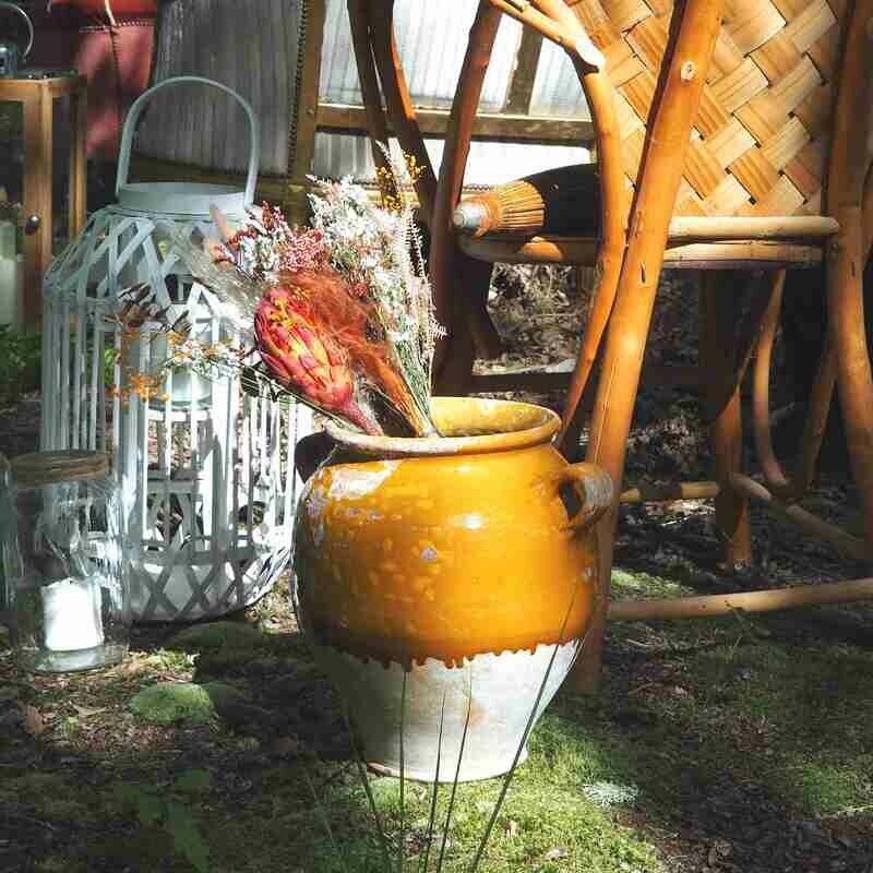 Pot en grès ancien