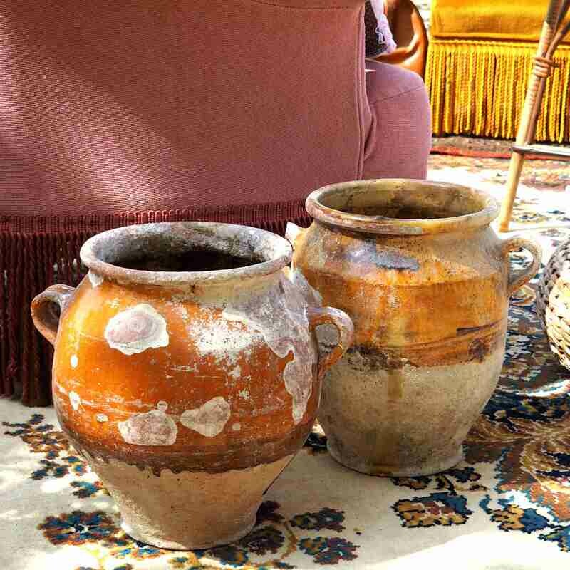 Pot en grès ancien