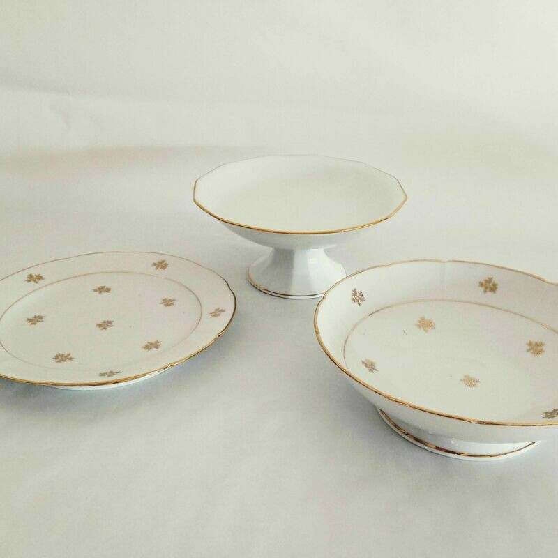 Plat sur pied bas porcelaine blanc doré