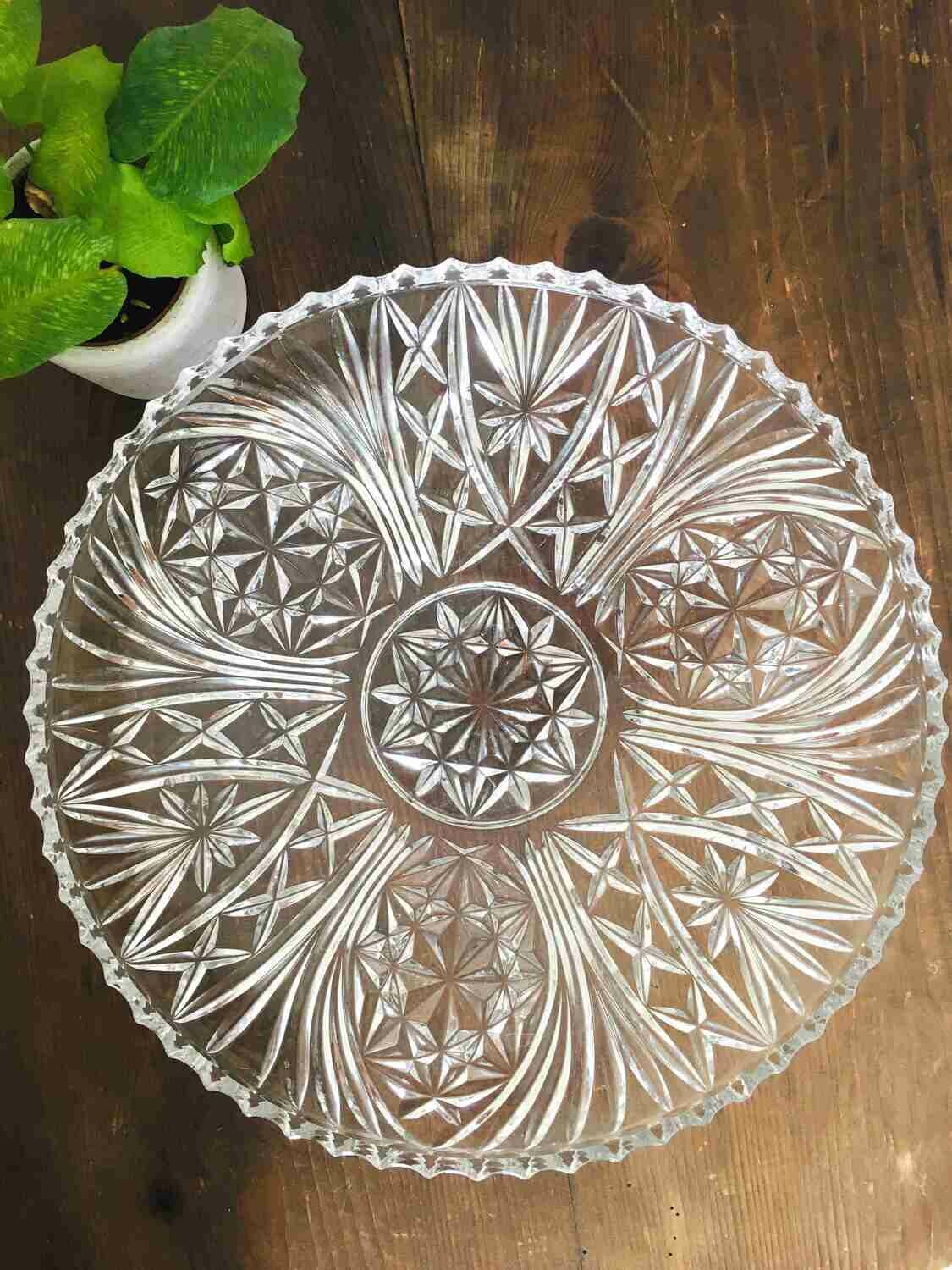 Plat verre ciselé plat