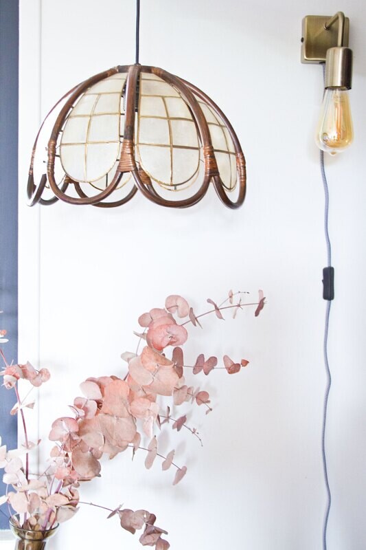 Luminaire suspension rotin nacre