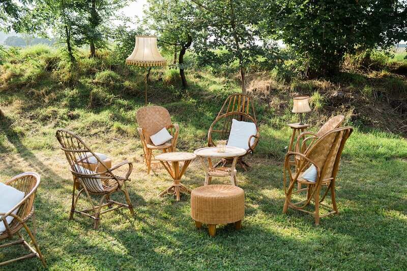 Tabouret en rotin tressé boule Tabouret en rotin tressé boule