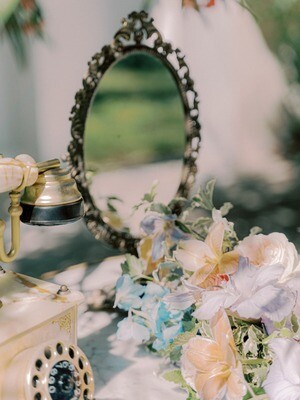 Miroir pivotant en laiton