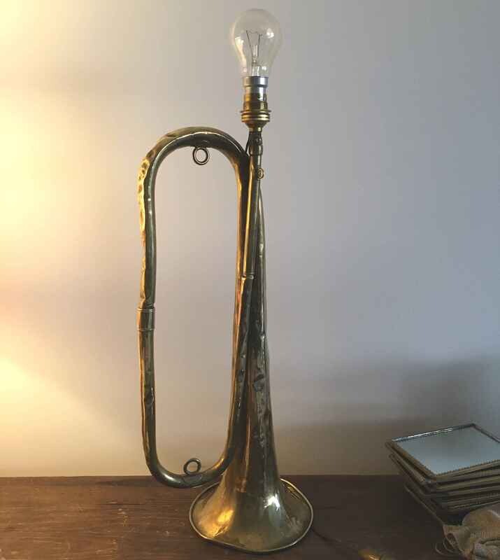 Lampe trompette