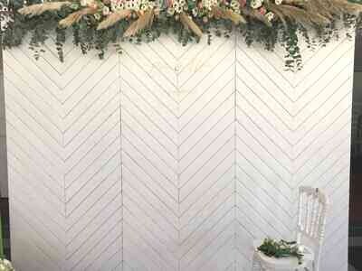 Fond photo en bois blanc chevrons