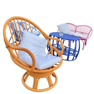 Fauteuil en rotin pivotant orange