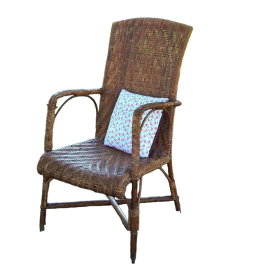 Fauteuil en rotin dossier haut tréssé Fauteuil en rotin dossier haut tréssé