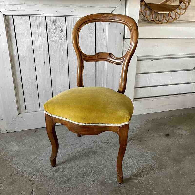Chaise bois assise velours jaune