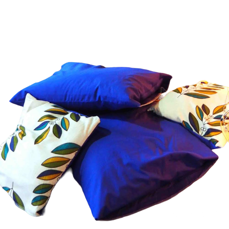 Coussin bleu outremer