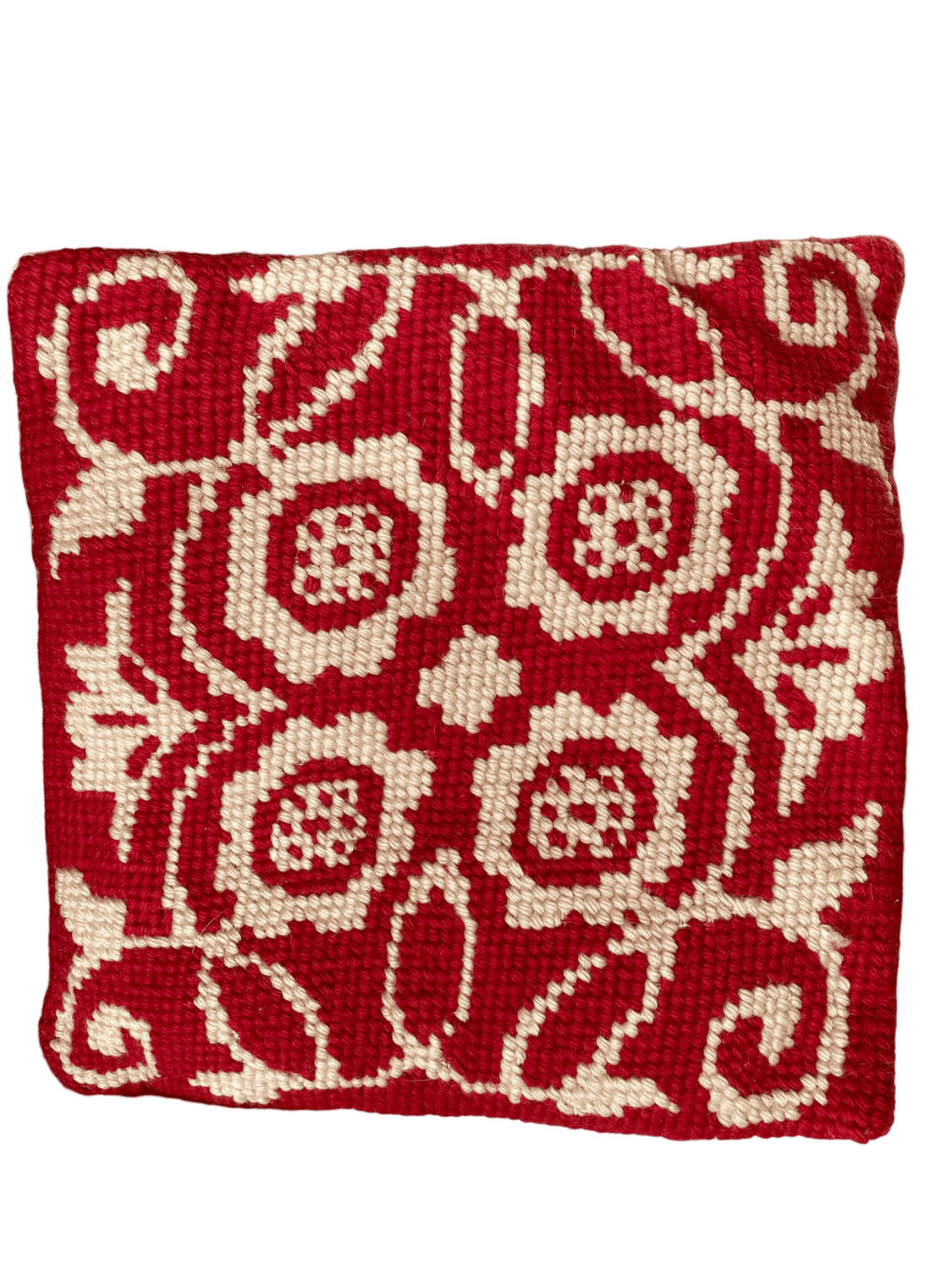 Coussin crochet rouge fleurs blanches