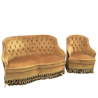 Salon crapaud velours or capitonné