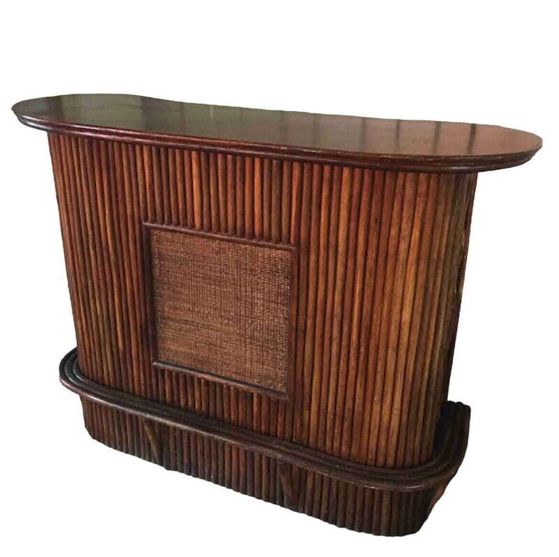 Bar en rotin foncé