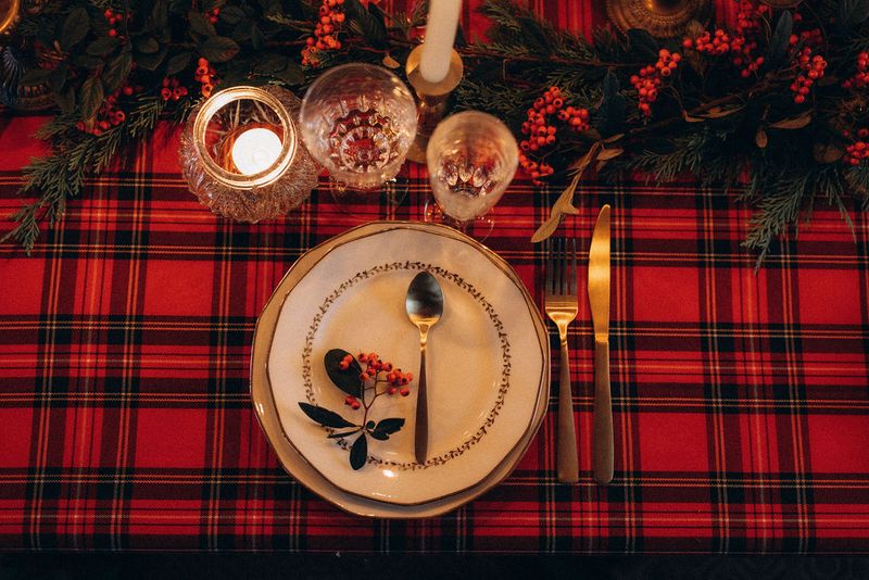 Formule dîner de fêtes tartan rouge