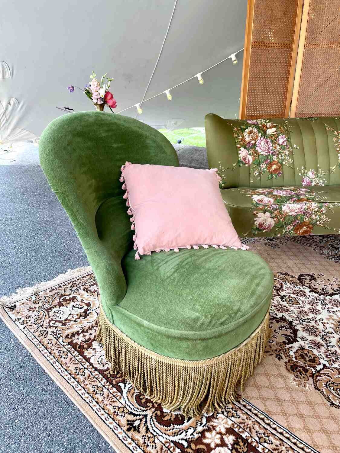 Fauteuil crapaud velours vert liseuse